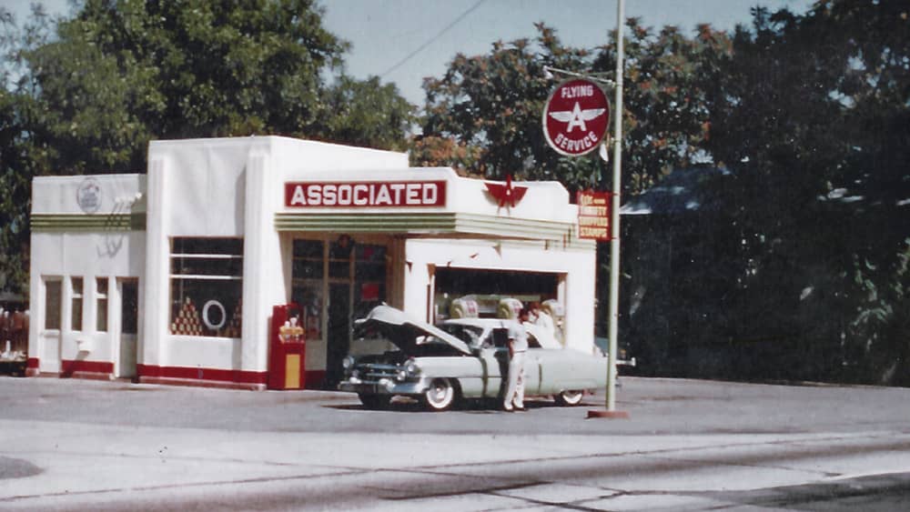A vintage photo of the garage back when it was operating.
