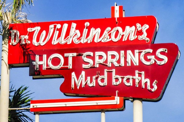 dr wilkonson's hot springs mud baths